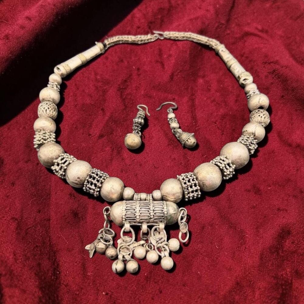 Antique Yemeni Bedouin Silver Hirz Amulet Jewelry Set